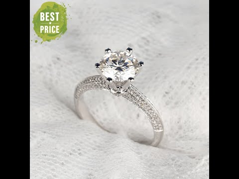 Women’s Pure 925 Silver Ring With Moissanite Stone and a Certificate